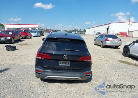 2022 Volkswagen Taos 1.5T Se из США, поврежденный, VIN 3VVRX7B26NM007499